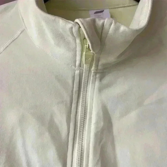 Fabletics Women's Full-Zip Jacket Light Neon Green Size L Lightweight Casual - Picture 2 of 9